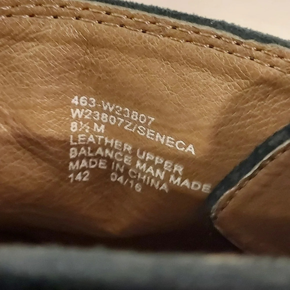 White Mountain "Seneca" Leather/Suede Navy Blue Bootie in Size 8.5 M - Picture 10 of 11